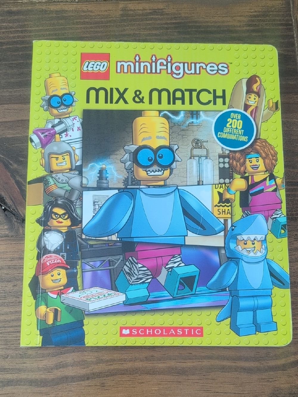 ⭐3/$12⭐ LEGO Minifigures Mix & Match Board Book